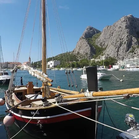 Dunja * Omiš